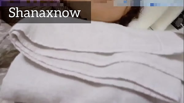 TEEN MASTURBATING IN FISHNET REAL ORGASM SPASMS WITH DILDO